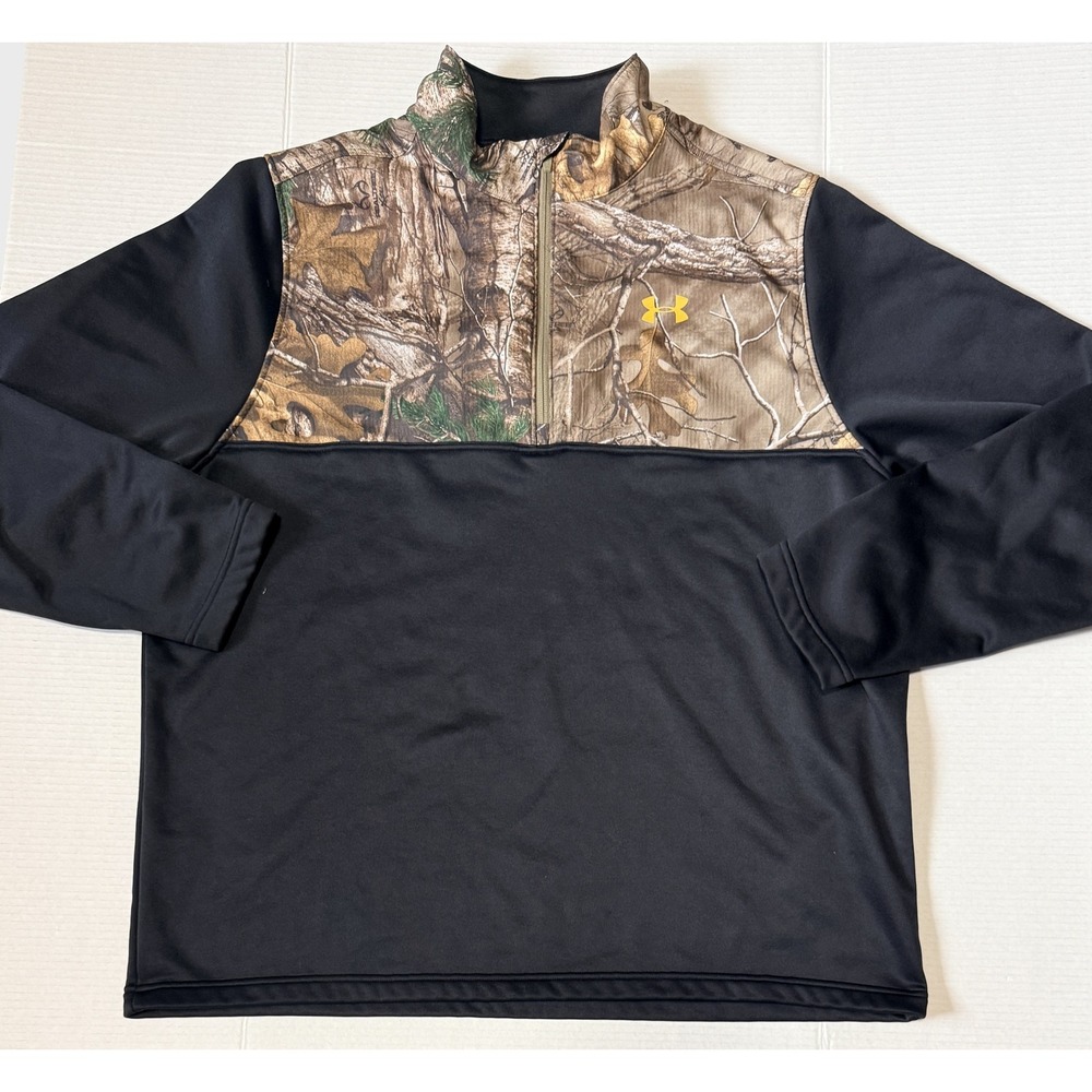 UNDER ARMOUR Loose Fit - Men's Pullover Shirt - Black Camo 1/4 Zip Fleece - 2XL